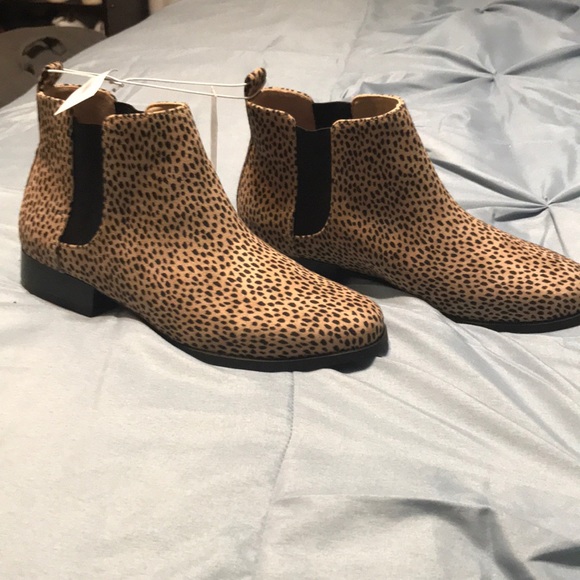 Old Navy Shoes - 🖤 FINAL PRICE 🖤 🆕 OLD NAVY LEOPARD print shoes